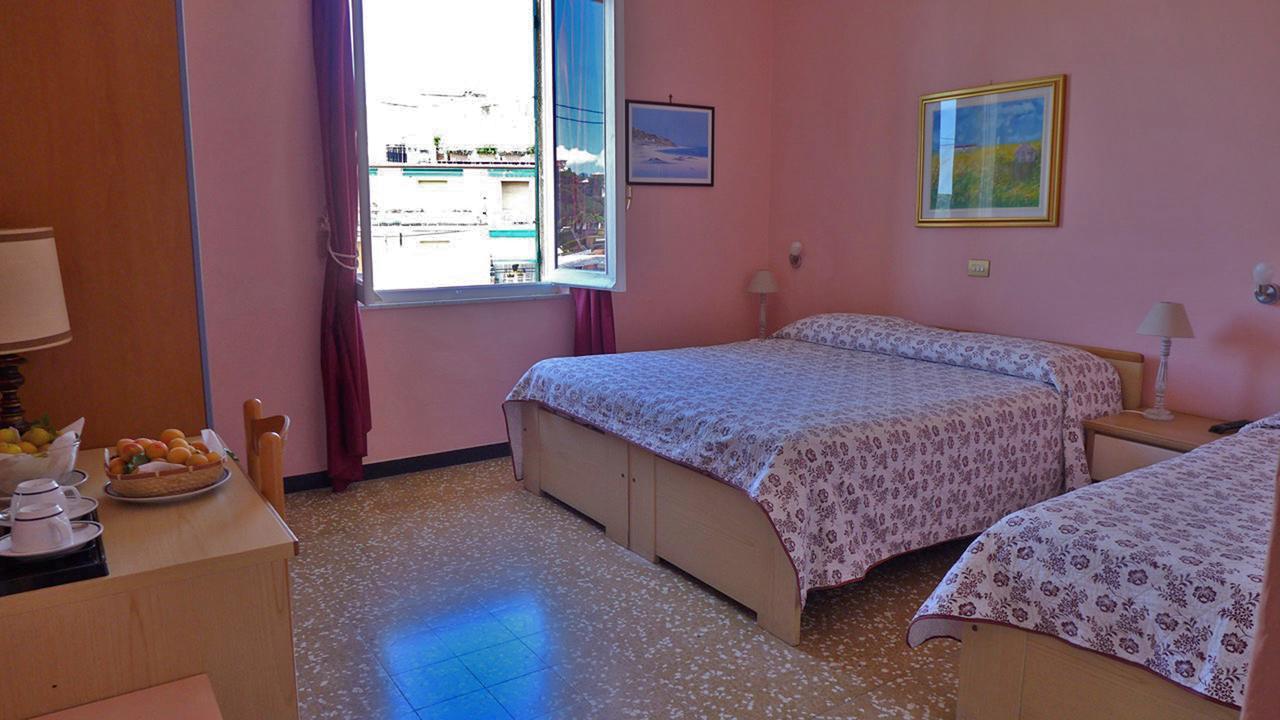 Bed And Breakfast Gioiello Челле-Лигуре Экстерьер фото